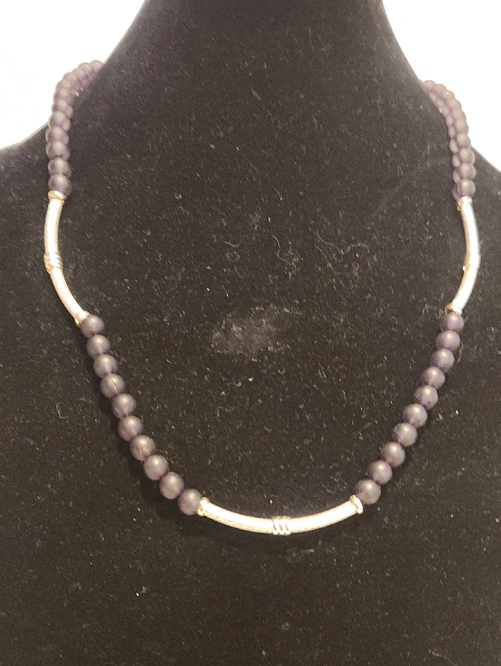 Jewelry Set Black Beaded with Silver Accents - Picture 2 of 5